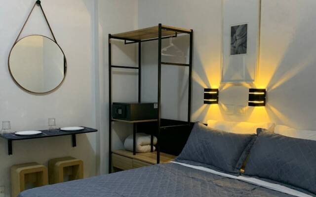 Lory Studio Hotel