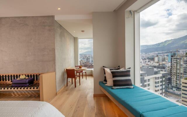 GO Quito Hotel