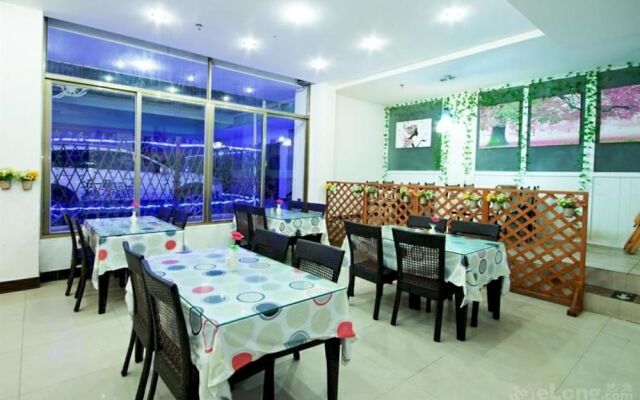 Sanya Noble The Seaview Tavern Hotel