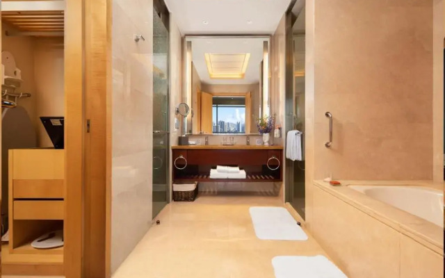 Crowne Plaza Xiangyang