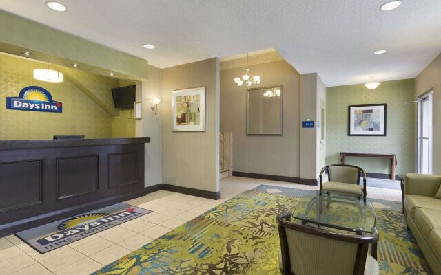 Days Inn by Wyndham Toronto East Beaches