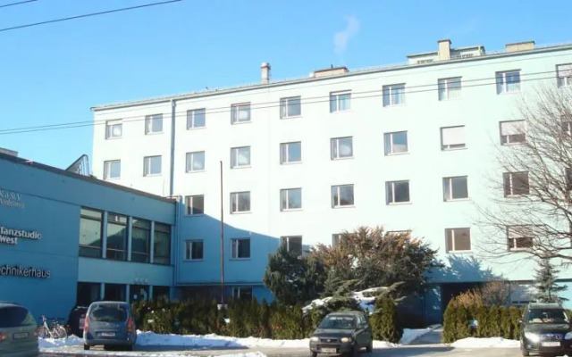 Garni - Technikerhaus