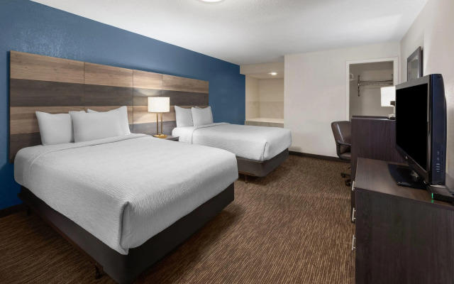 Baymont by Wyndham Downtown Detroit