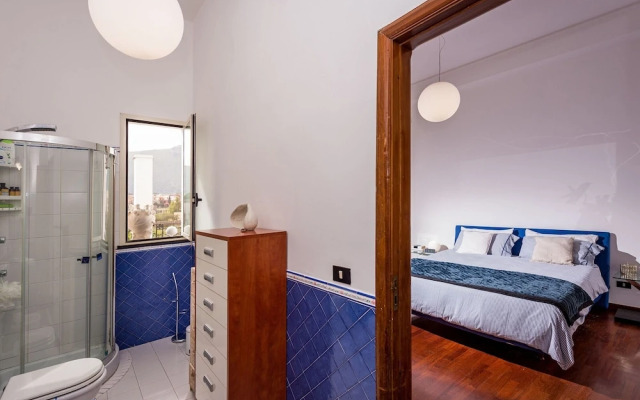 Apartment in Terrasini With Sea Views