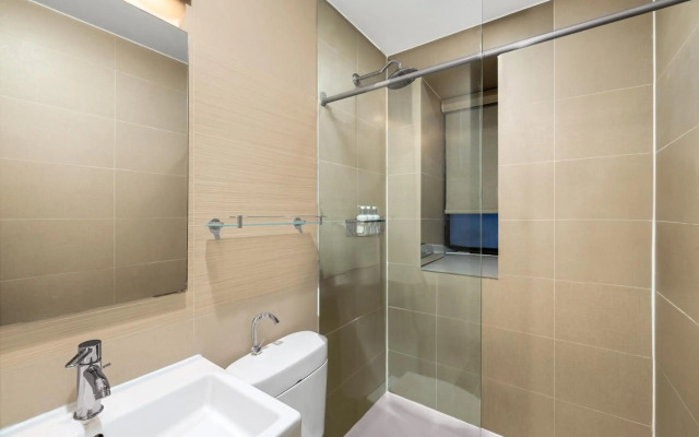 Hotel 27 by LuxUrban