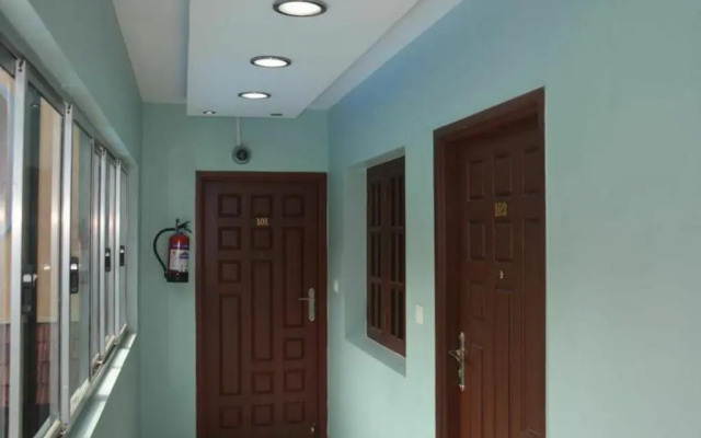 Max Classic Serviced Apartment