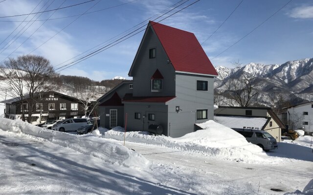 Sunnsnow Tall house