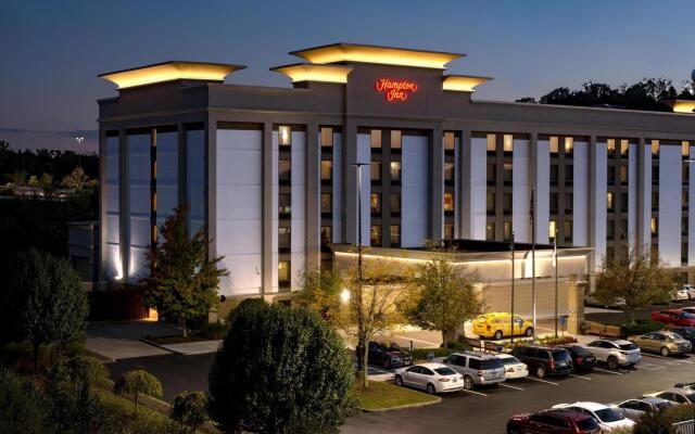 Hampton Inn Charleston-Southridge