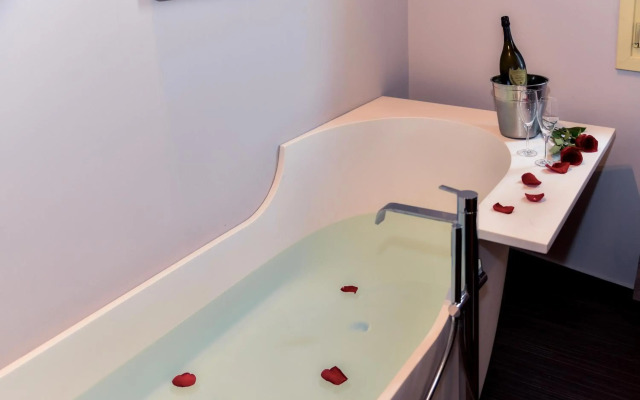 Le Camp Suite & SPA