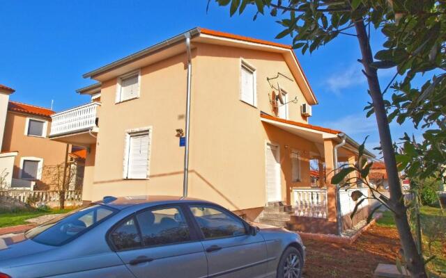 Apartments Mara 1029