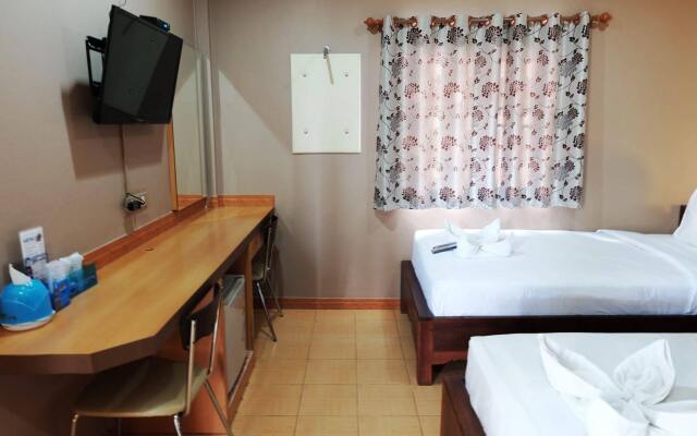 Golden House Hotel Sakaeo