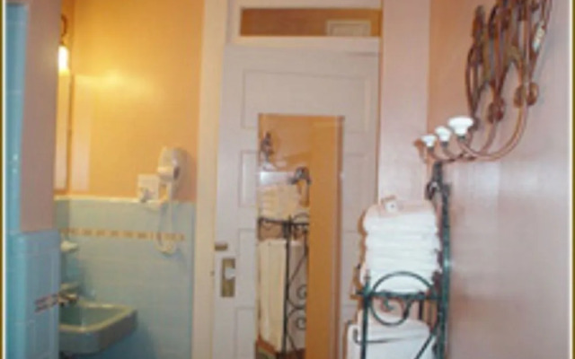 River Lily Inn Bed and Breakfast