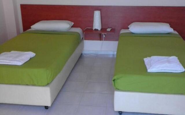 Aprilis Apartments