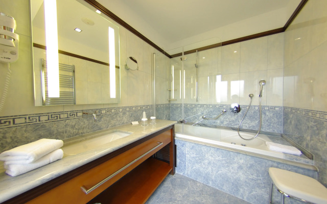 Hotel More