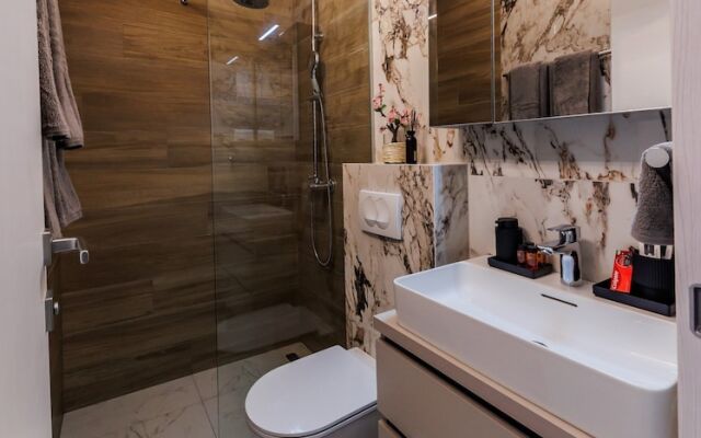 Modern Luxury Apartment Ivana, With two Patios