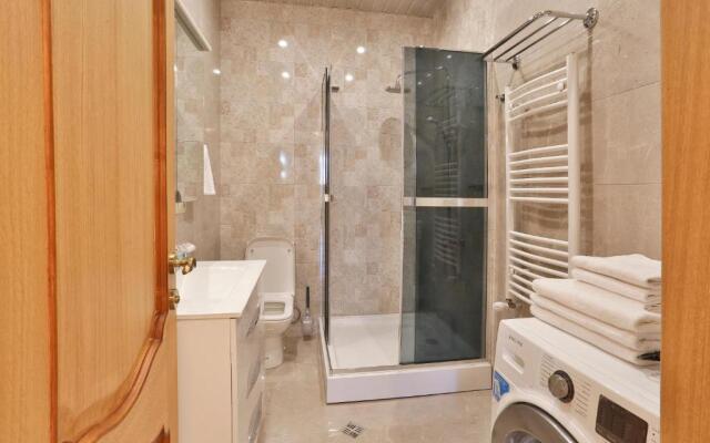 Serviced Apartment on Rustaveli Avenue