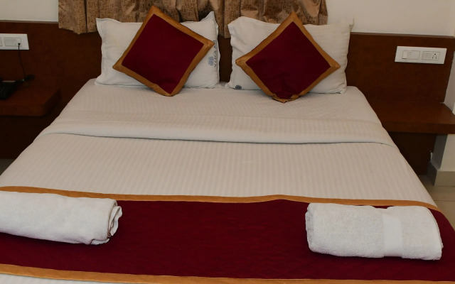 Sai Vihaar Inn & Suites