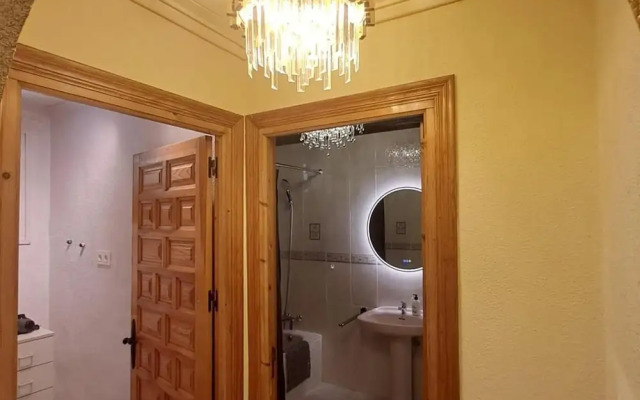 La Marina Oasis, 2-beds, Sleeps 4, 10 min to Beach