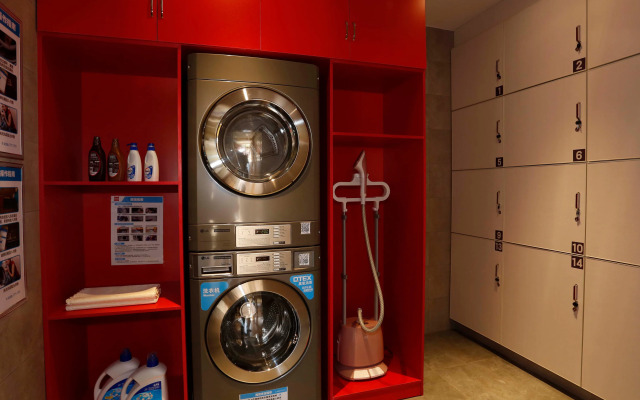 Ibis Kunming Beijing Rd