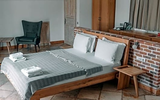 Orino Suites