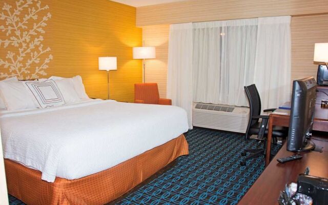 Fairfield Inn & Suites Butler