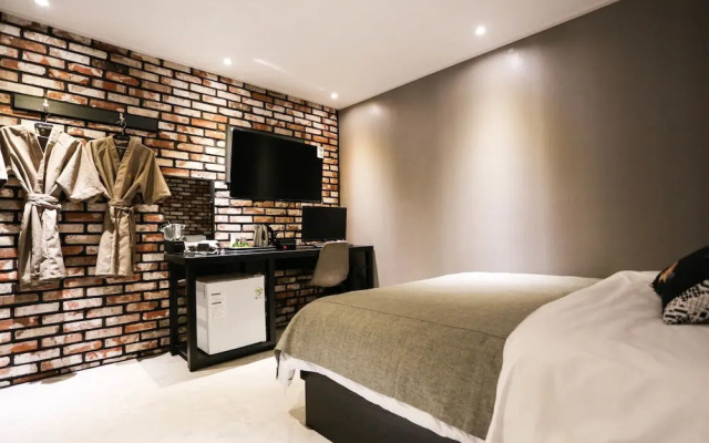 Seongnam Moran Hotel Supil
