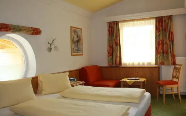 Hotel Garni Hüttl Bernd
