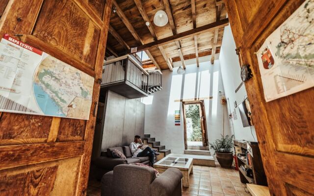 Snail Bed and Breakfast - Hostel - Adults only