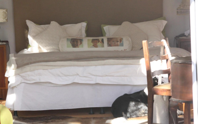 Sarah's Place- Manor House