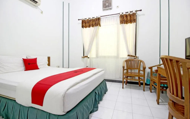 RedDoorz near XT Square Yogyakarta