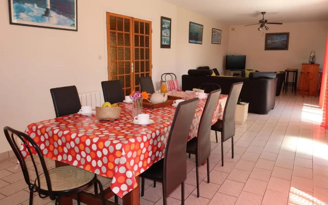 Holiday Home Avel Moor - SNR100