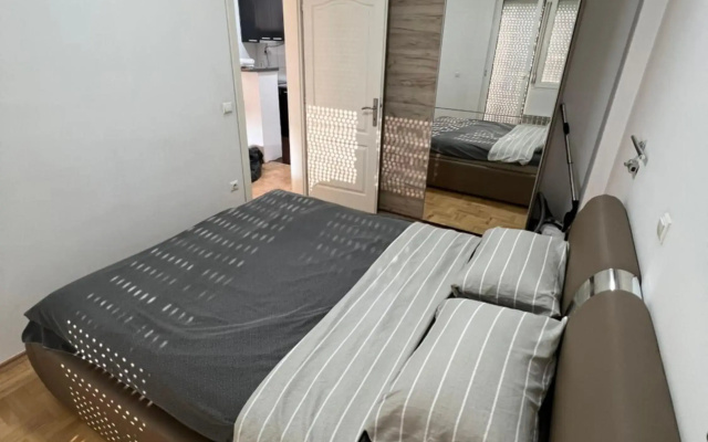Marsovacha apartment