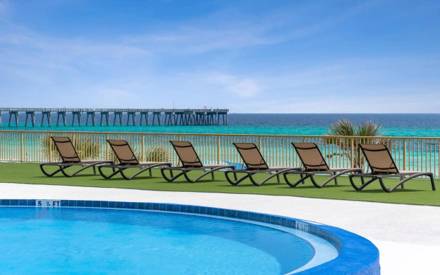 Chateau Beachfront Hotel, A By The Sea Resort