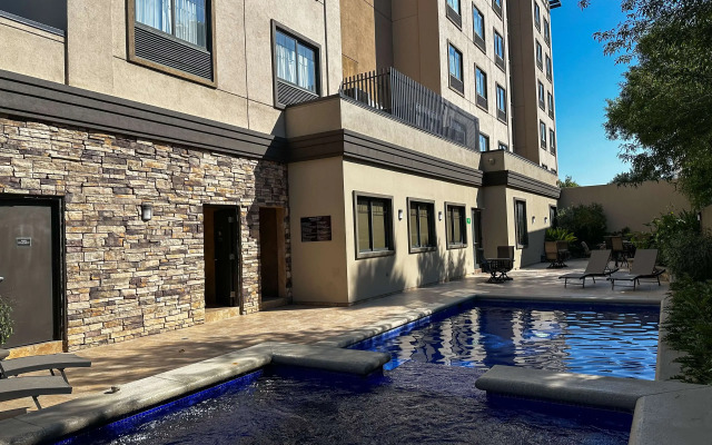 Best Western Premier Monterrey Aeropuerto