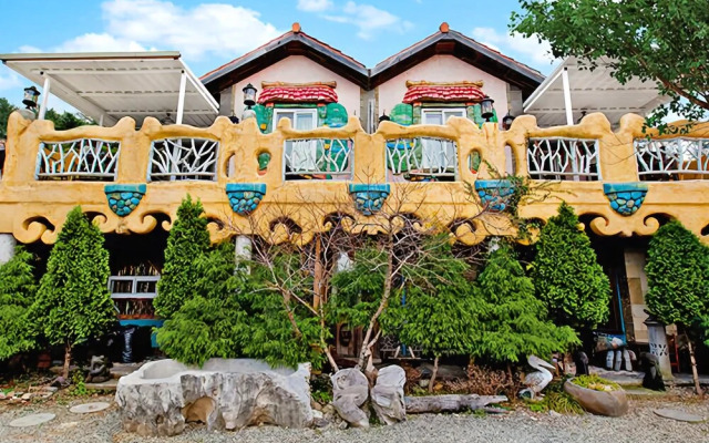 Tongyong Shayri Pension