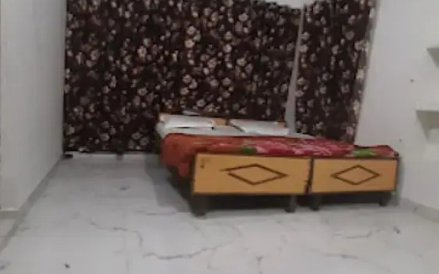 Laxmi Bhawan Dharamshala Mathura