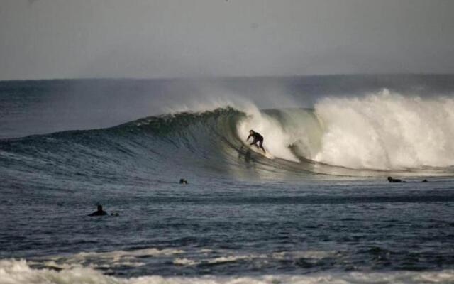 Nesha Surf Flat Ericeira Center