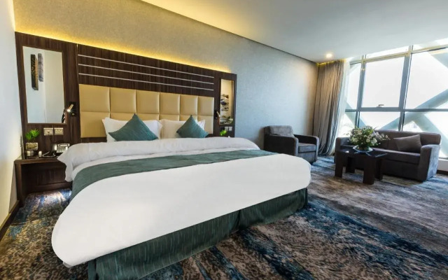 White Diamond Hotel Sari