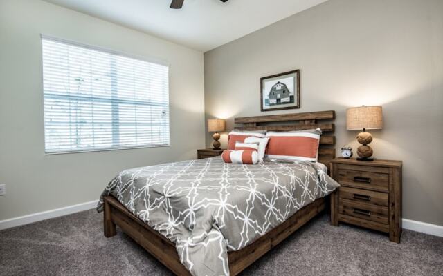 Champions Gate Six-bedroom