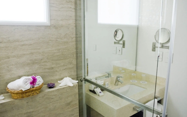 Mercure Santa Marta Emile