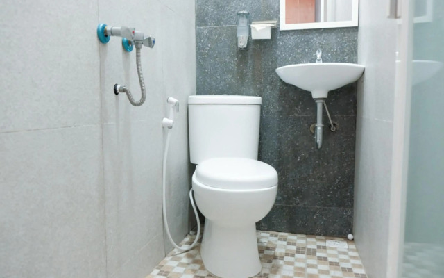 OYO 1454 111 Residence
