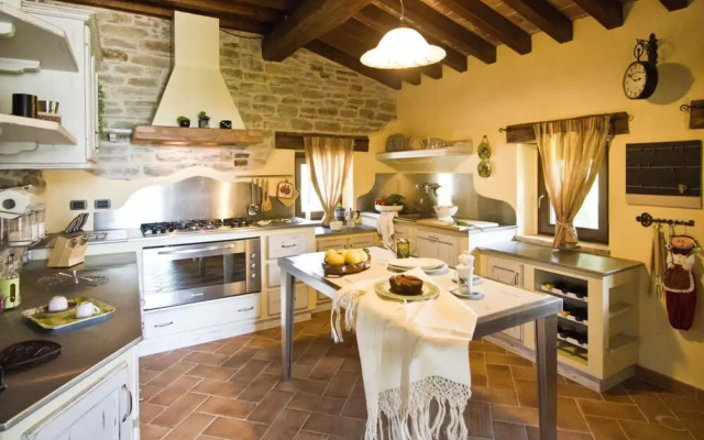 Nice Apartment in Apecchio With Shared Swimming Pool