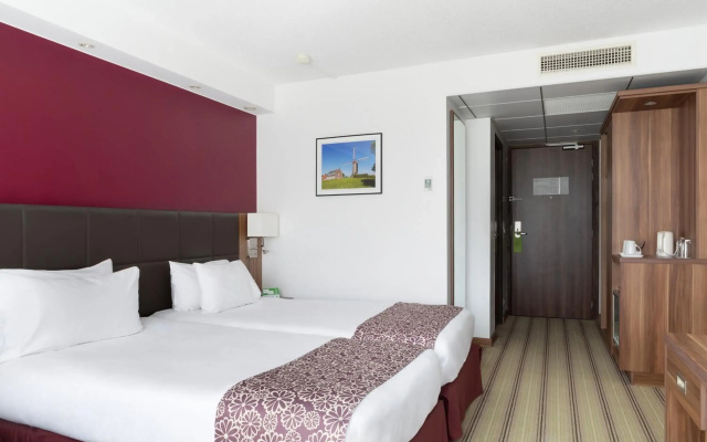 Holiday Inn Lille - Ouest Englos by IHG