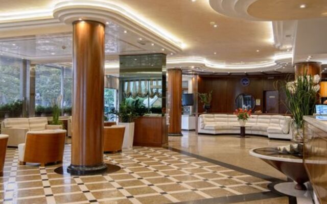 Hotel Bristol
