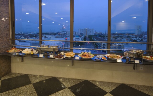 OYO 151 An Binh Hotel