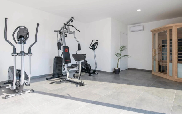 Beautiful Home in Filipana With Wifi, 2 Bedrooms and Sauna