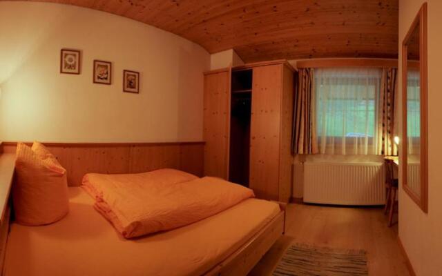Apartment Voellenklee