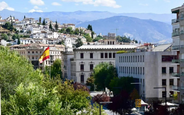 Piso nuevo con encanto centro Granada