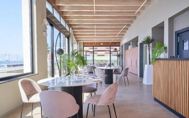 Palace Lido Hotel Suites