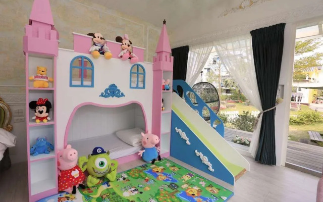 An Ti Li Ya Homestay